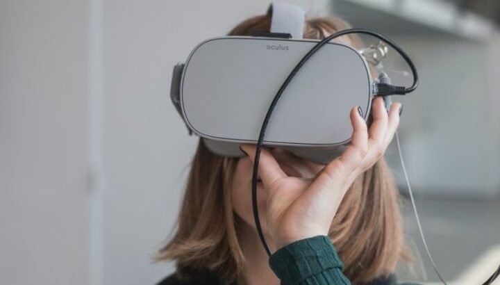 (Sample Ad) Xbox Controller in good condition Wireless